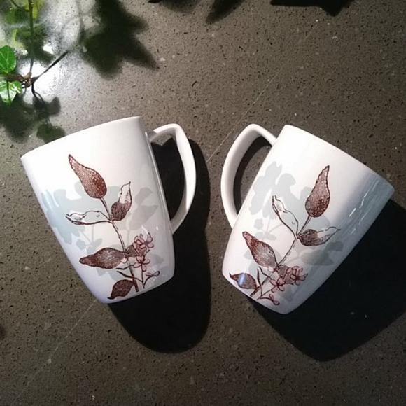 ☕Corelle Mugs - Picture 1 of 4